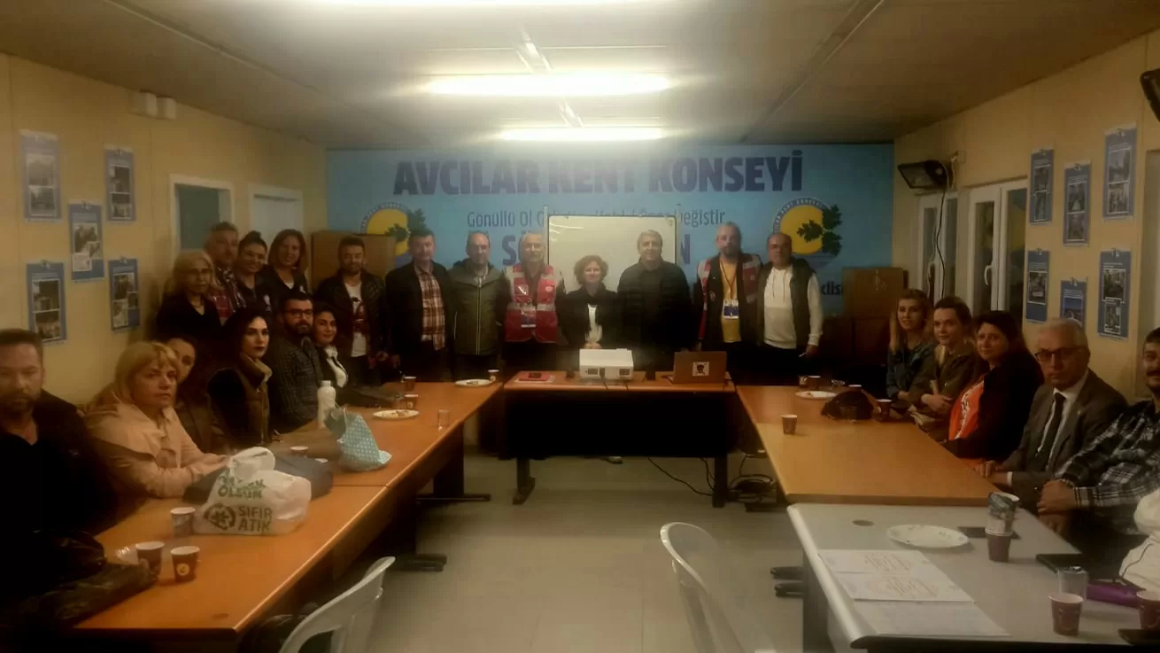Eğitim İş Sendikası Avcılar Afet Gönüllüsü Organizasyonu Eğitimi